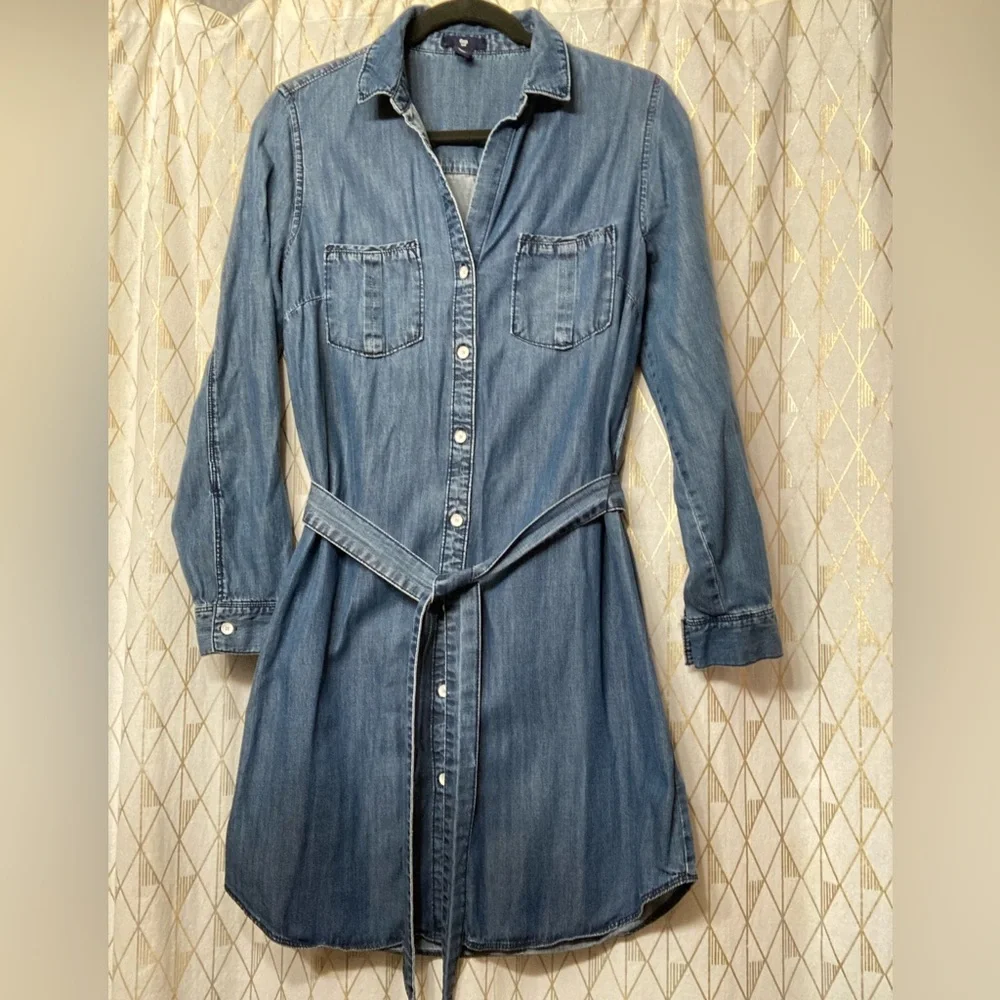 GAP Blue Denim Midi Dress - Picture 2 of 4